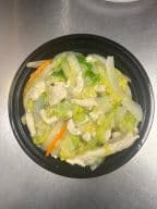 Best 21. Chicken Chow Mein 鸡炒面 in Southport, NC